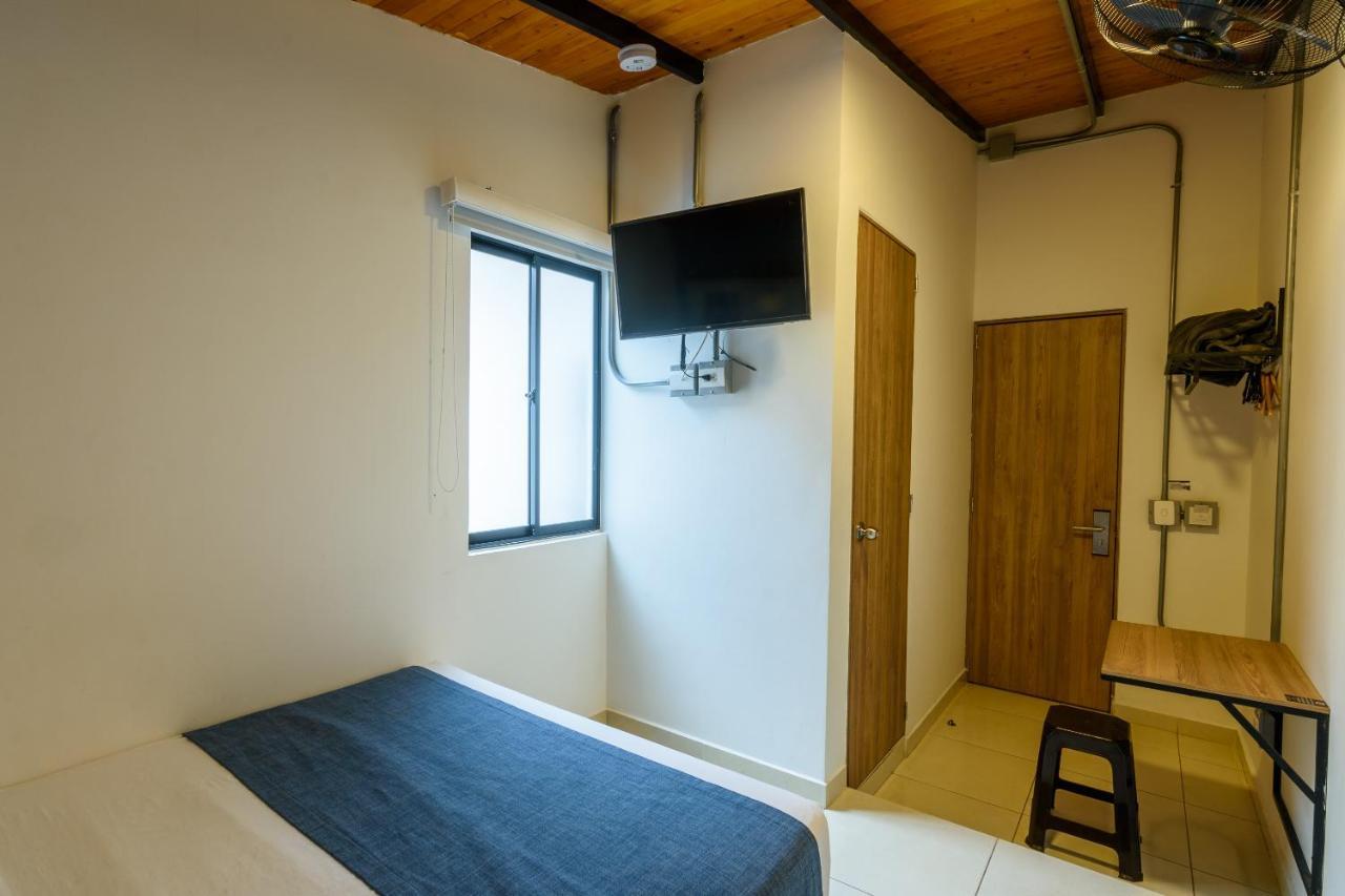 Med La Palma Hotel Меделин Екстериор снимка